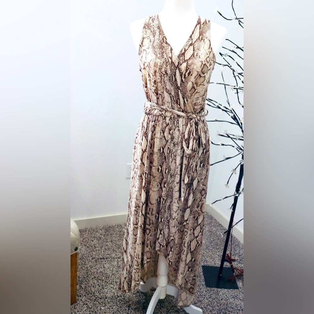 Snake skin print dress - small